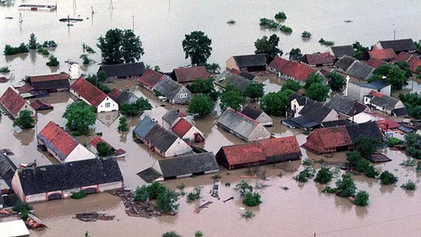 Pomoc kościaniaków podczas powodzi tysiąclecia 