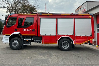 Nowy samochód strażaków