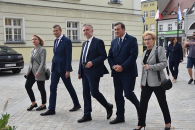Burmistrz z marszałkiem podsumowali rewitalizację centrum Kościana