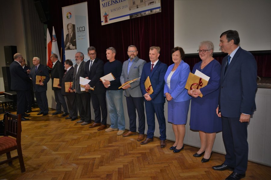 Podziękowania otrzymali przewodniczący zarządów osiedli