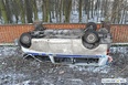 Dachował bus wiozący chorych