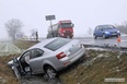 Uderzył w holowane auto  