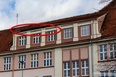 Uwaga na uszkodzony dach