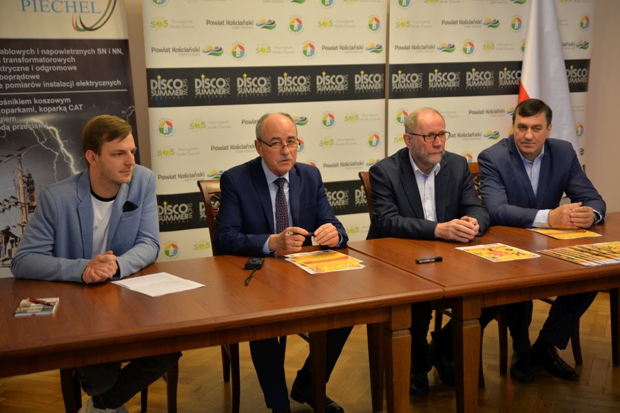 Konferencja prasowa organizatorów