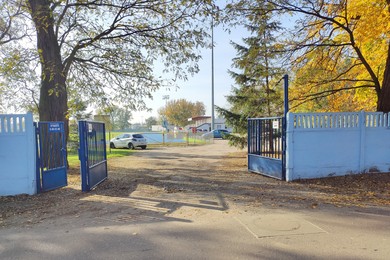 Można parkować na stadionie