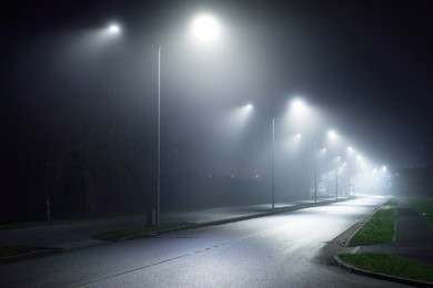 Będzie jaśniej i taniej. Kolejna duża inwestycja w oświetlenie uliczne