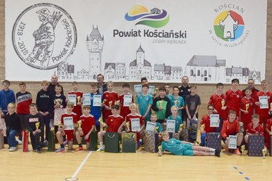 Gwiazdkowy turniej piłkarski: zwyciężyła „jedynka”