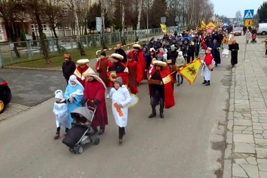 Filmowa relacja z Orszaku Trzech Króli w Kościanie 