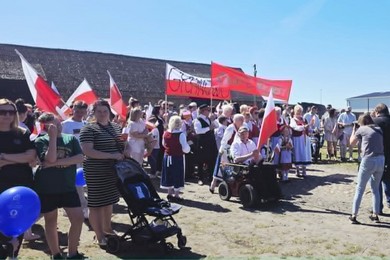 Pochód, orkiestra i festyn – tak Kokorzyn świętował 1 maja